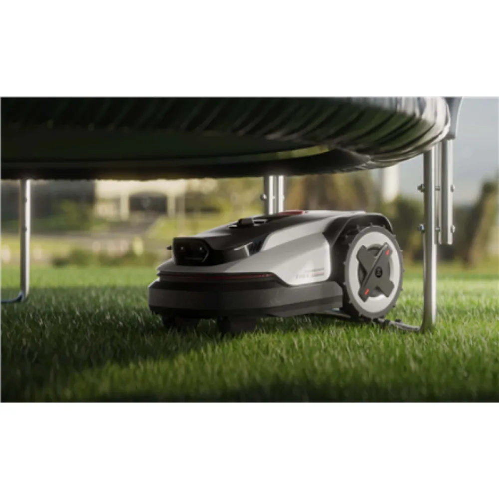 Roborock RockNeo Q110 robotizētais zāles pļāvējs